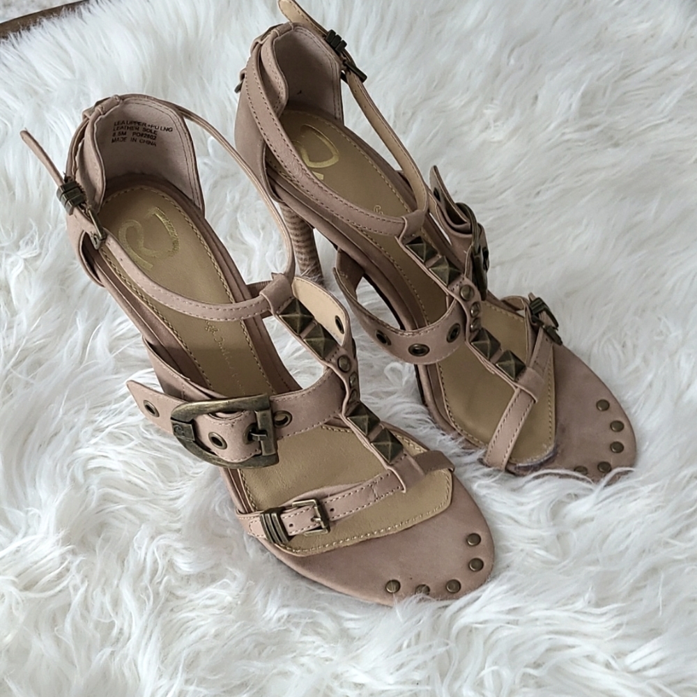 Rough Justice Stilettos. Size 8 1/2. Tan